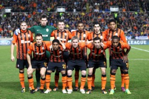 giocatori dello  Shakhtar in posa